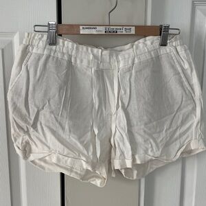 Old Navy Women's White Linen Shorts